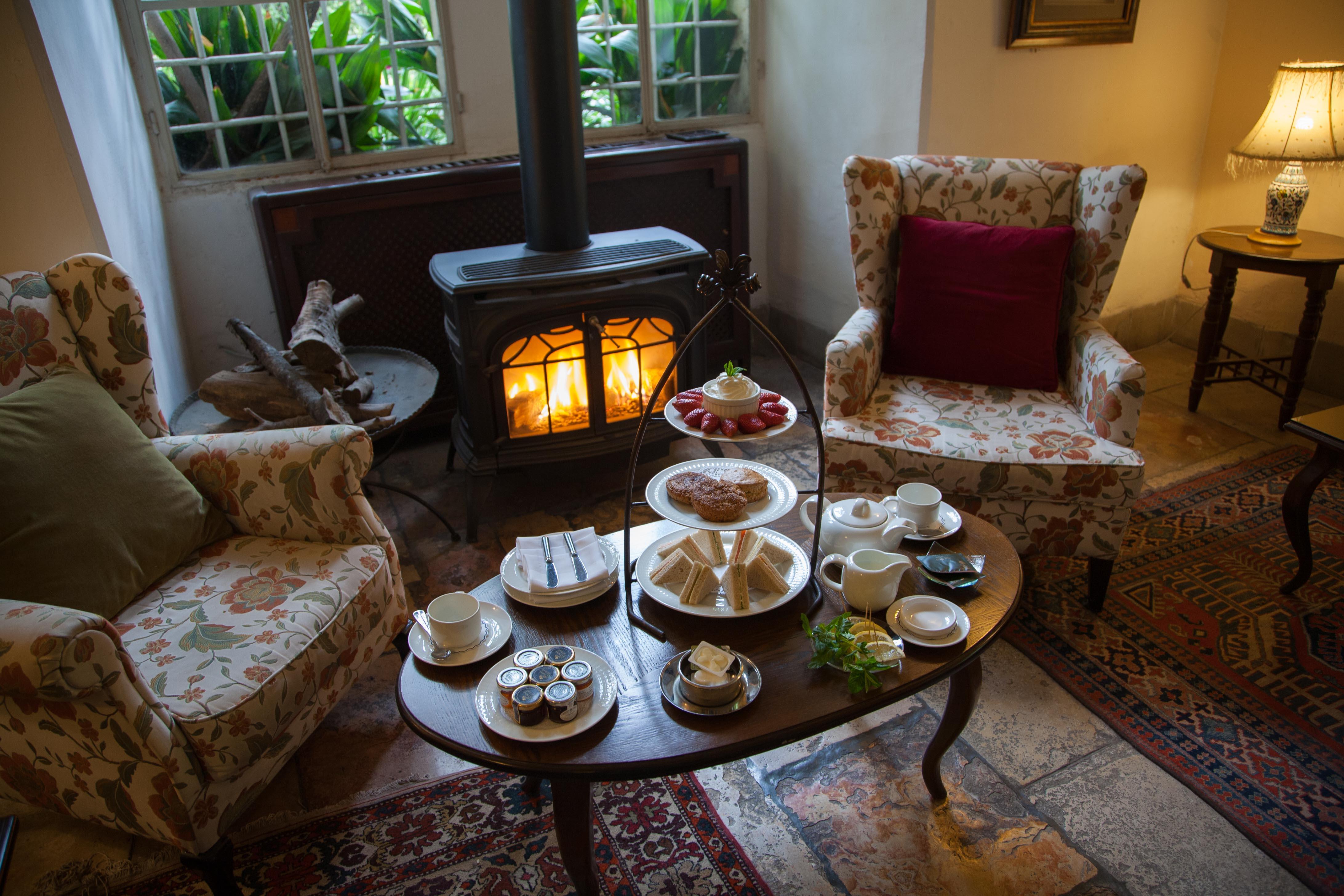 The American Colony Hotel - Small Luxury Hotels Of The World Jerozolima Zewnętrze zdjęcie Afternoon tea at the Victoria Falls Hotel